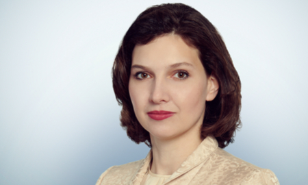 Headshot of Jenny Hochenberg